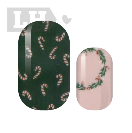 Holly Wreath Nail Wraps