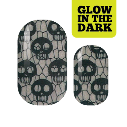 Creepy Lace Nail Wraps