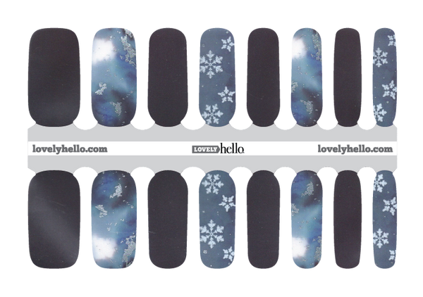 Snowflakes of Silver Nail Wraps