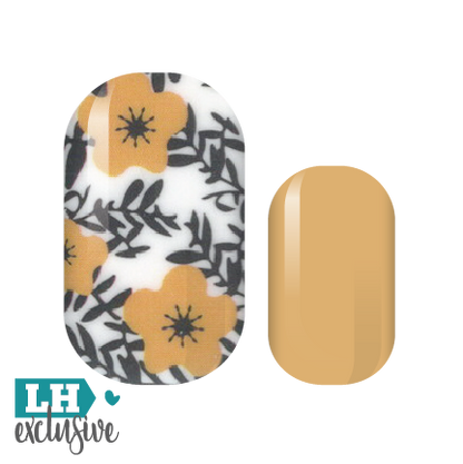 Golden Blossoms Nail Wraps