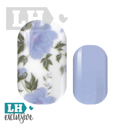 Baby Blue Floral Nail Wraps
