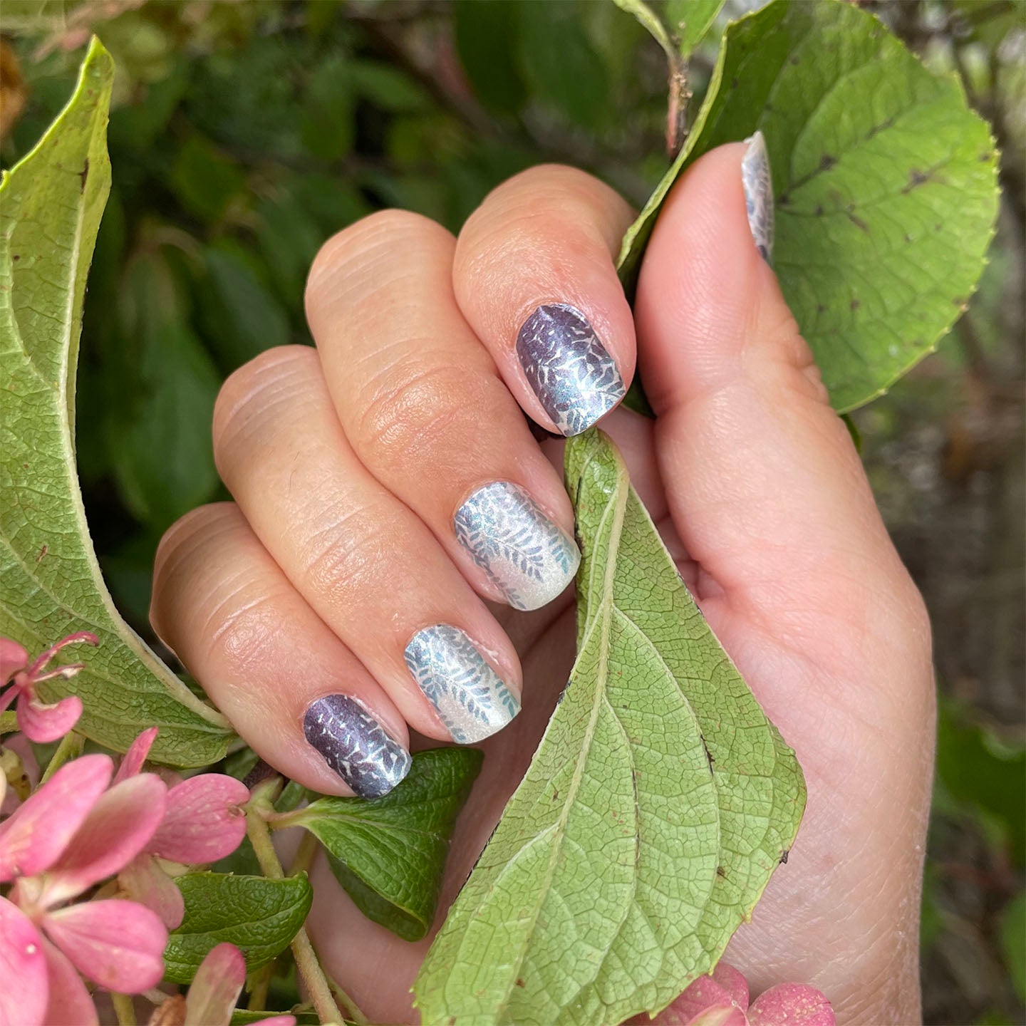 Fabulous Ferns Nail Wraps