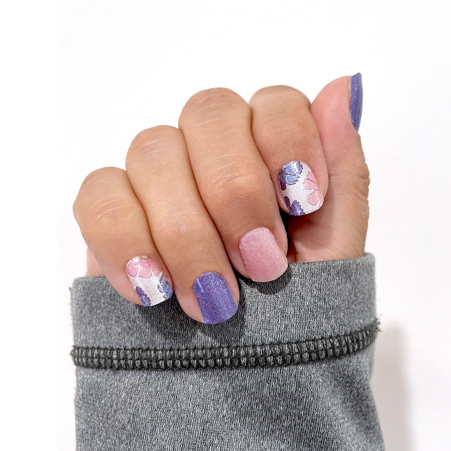 Floral and Solid Nail Wrap